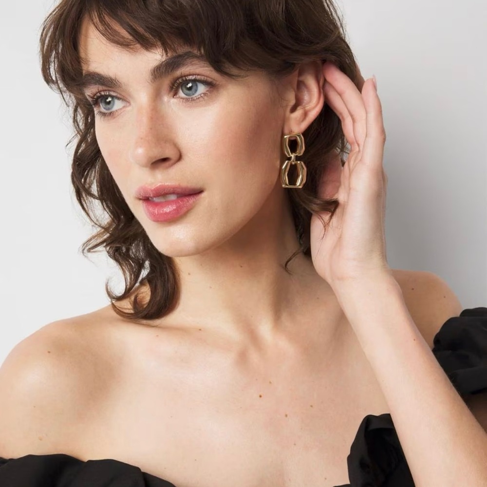 White House Black Market Gold double link drop earring - Picture 6 of 12